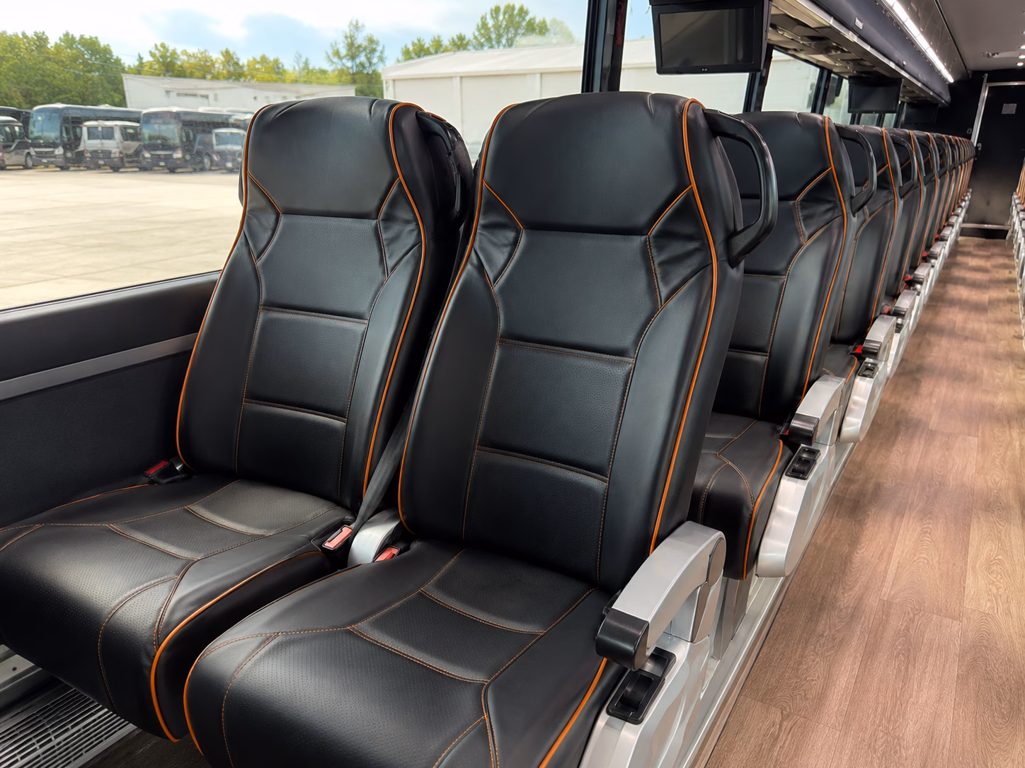 buses to temecula wine country from compton
