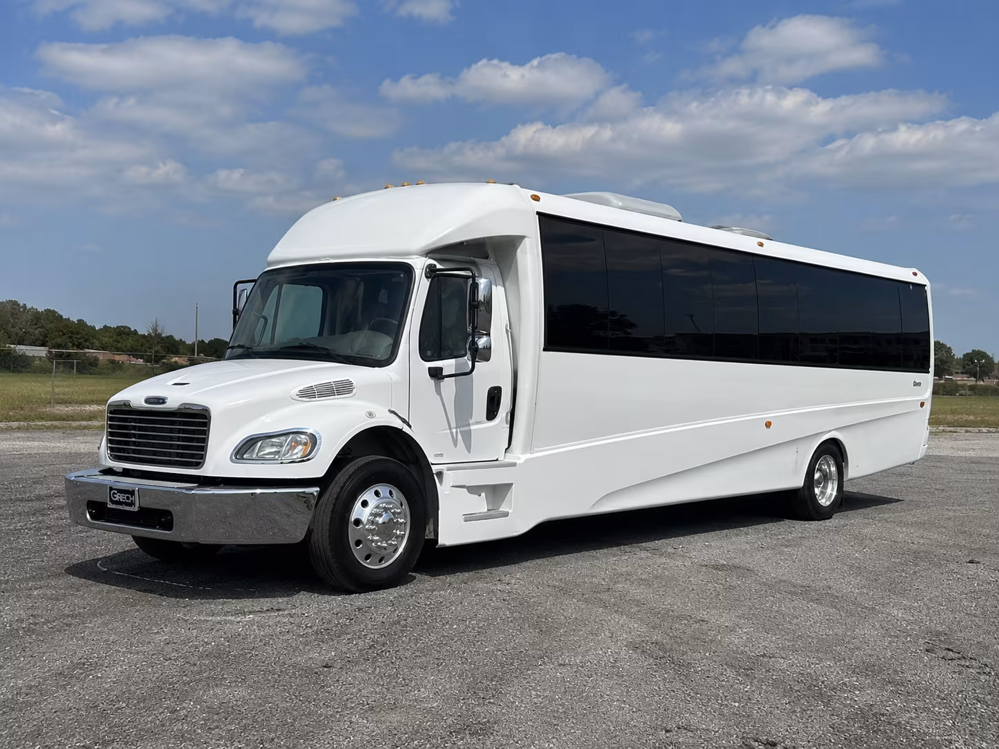 compton 50 passenger party bus